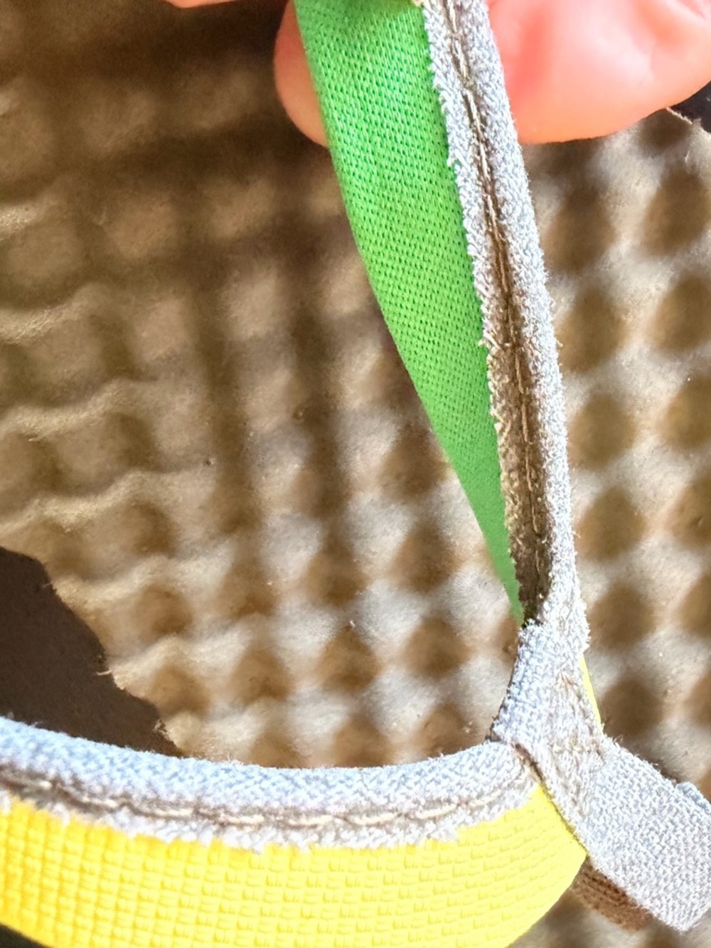 The North Face wedged yellow Strap Textured Foam Sandal size 10 - Picture 13 of 14